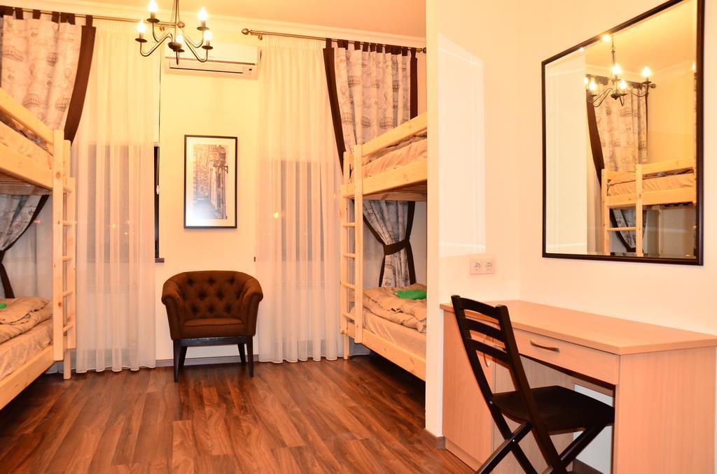 Belokorichi Hotel Kiev Phòng bức ảnh