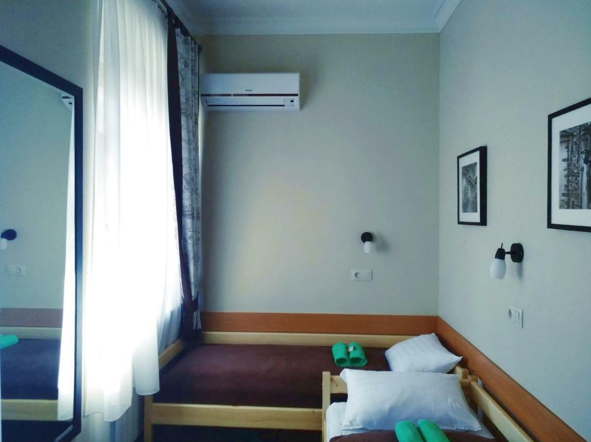 Belokorichi Hotel Kiev Ngoại thất bức ảnh