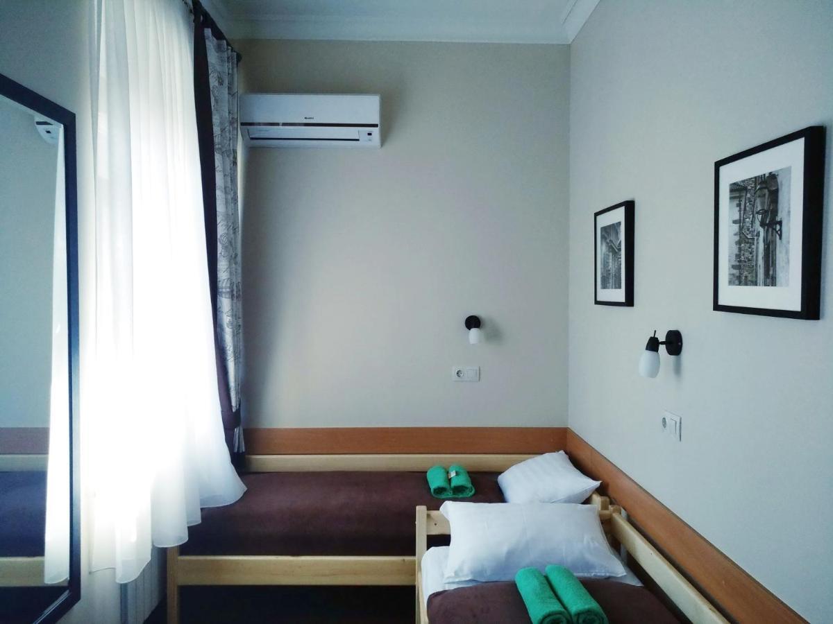 Belokorichi Hotel Kiev Ngoại thất bức ảnh